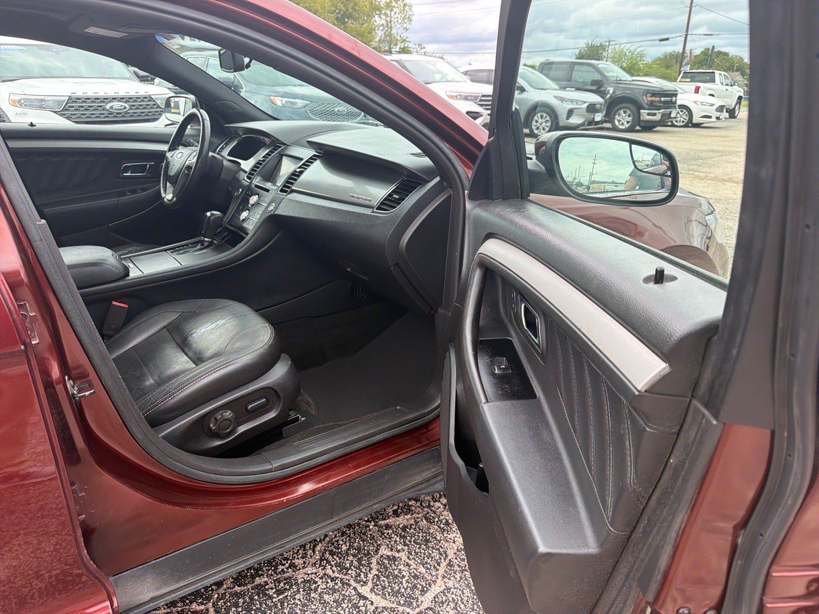 2016 Ford Taurus SEL