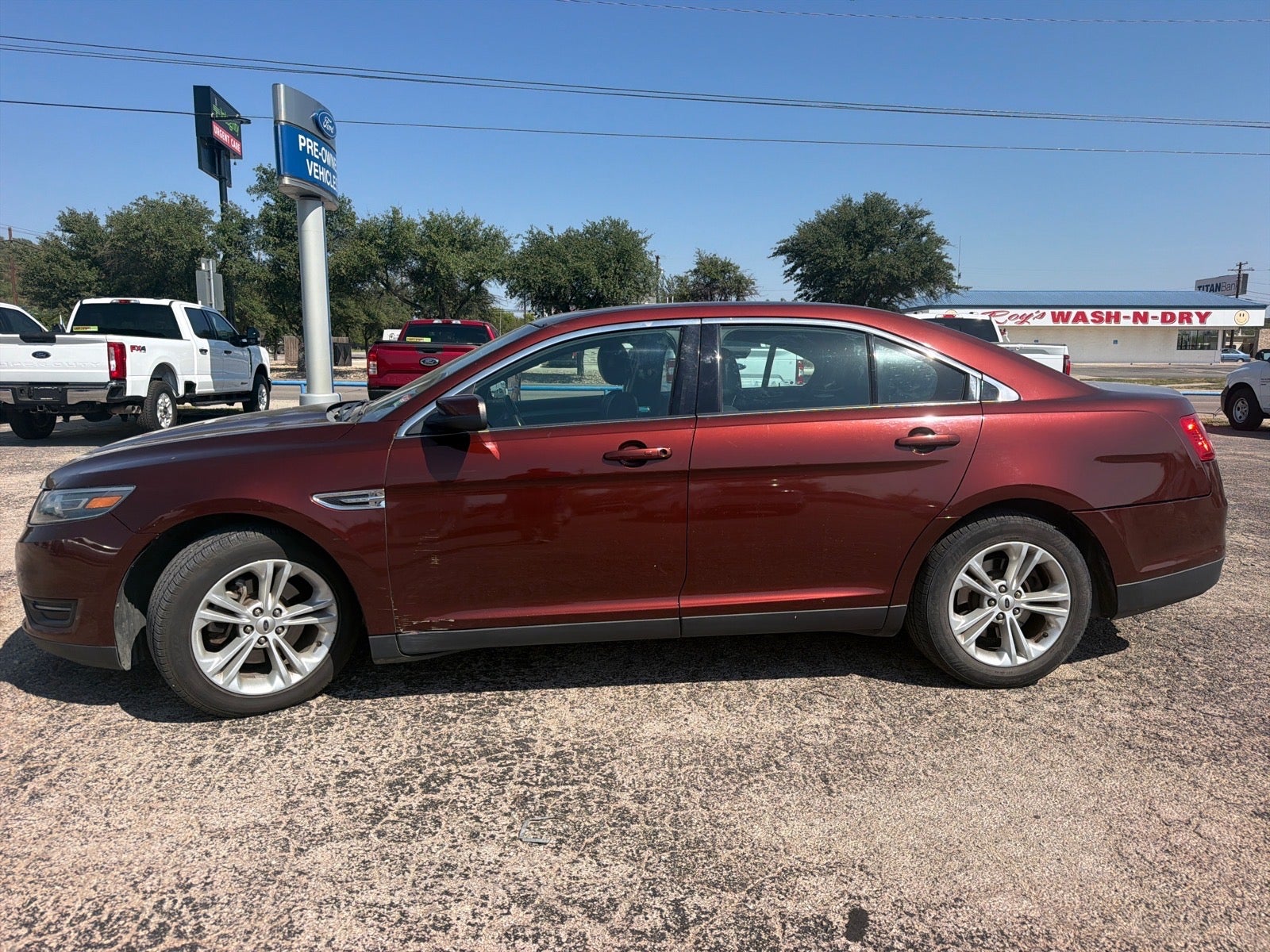 2016 Ford Taurus SEL