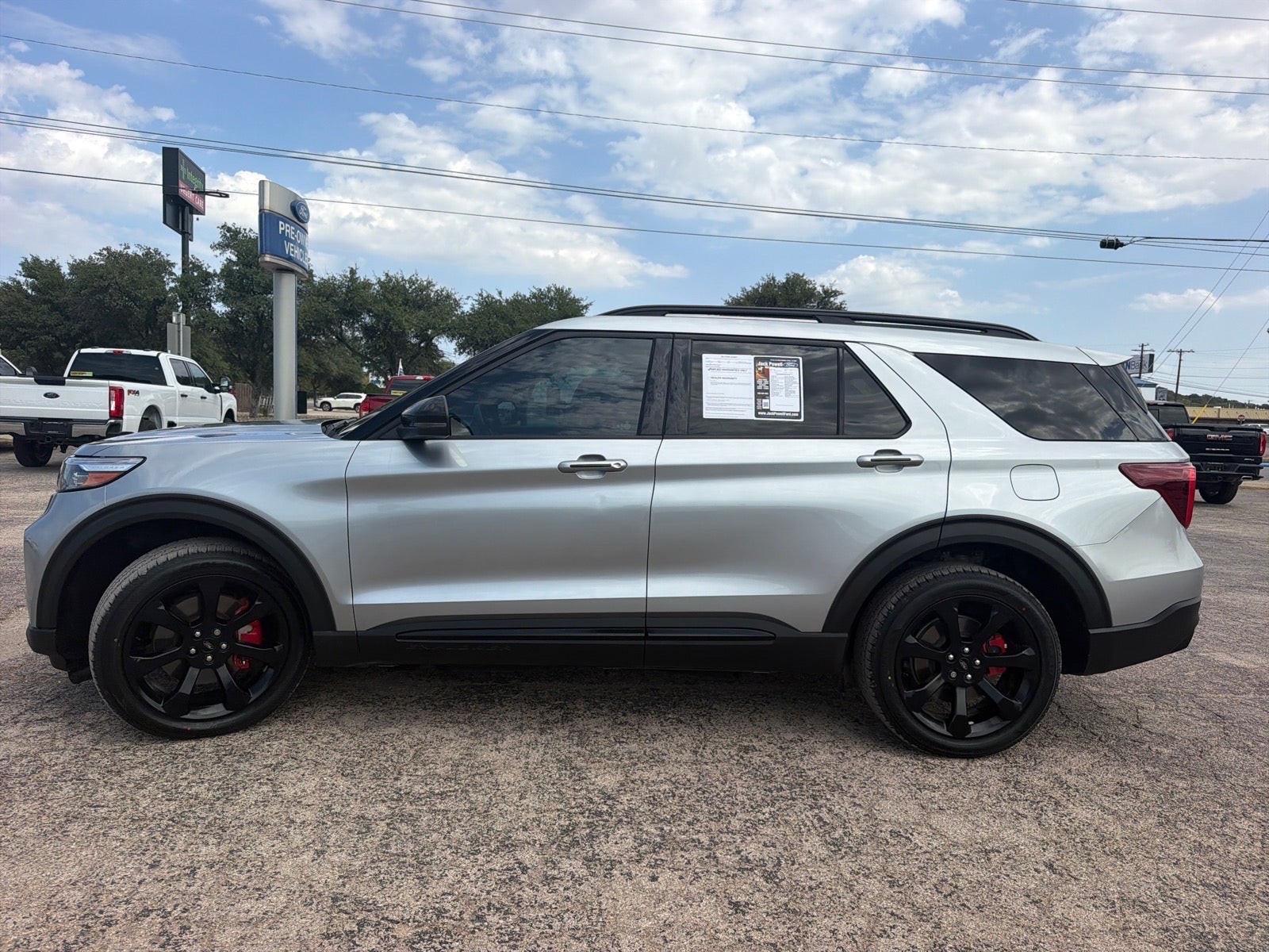 2024 Ford Explorer ST