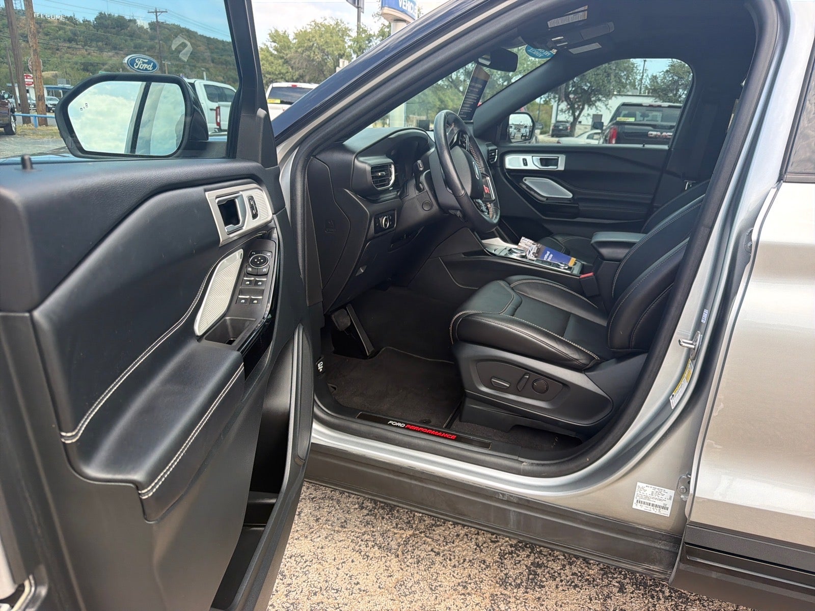 2024 Ford Explorer ST
