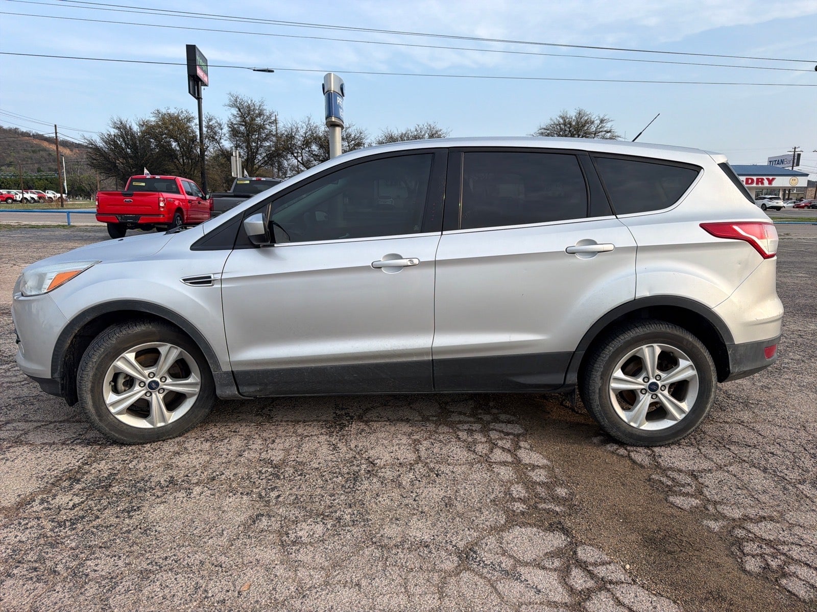 Used 2015 Ford Escape SE with VIN 1FMCU0G79FUA77631 for sale in Mineral Wells, TX