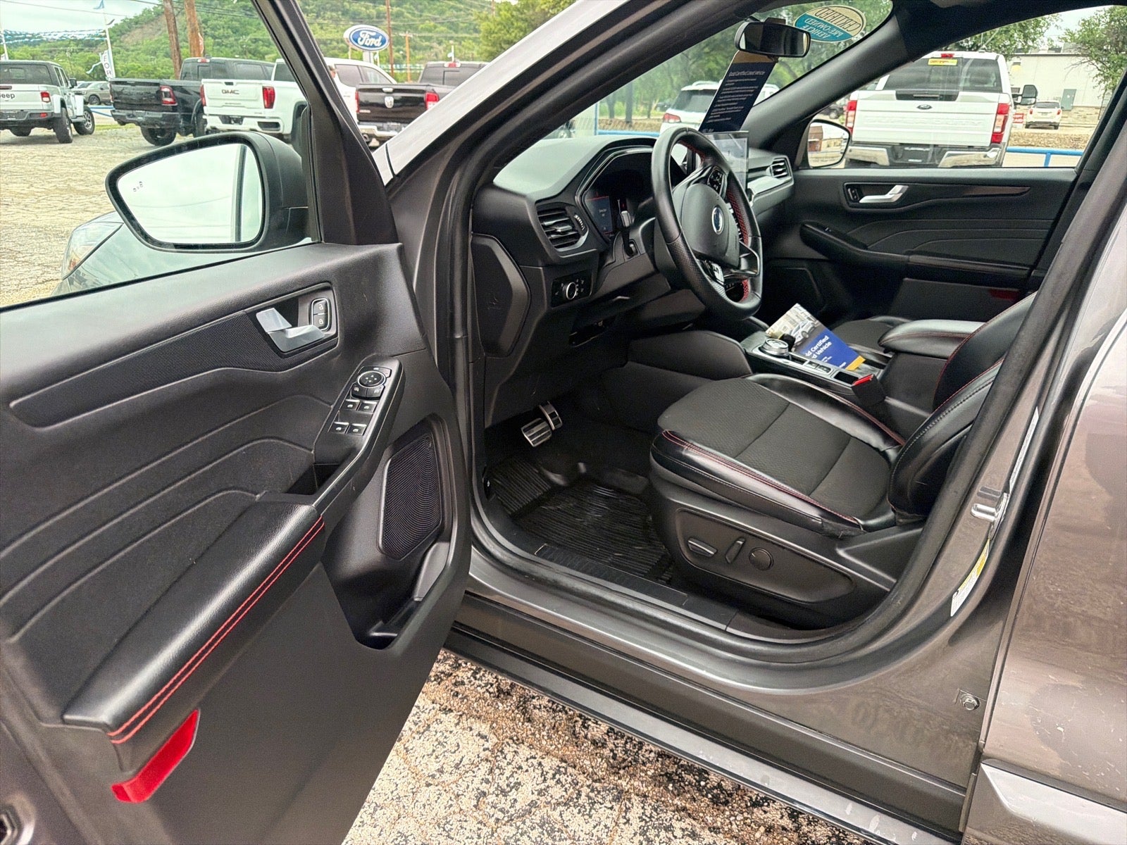 2023 Ford Escape ST-Line