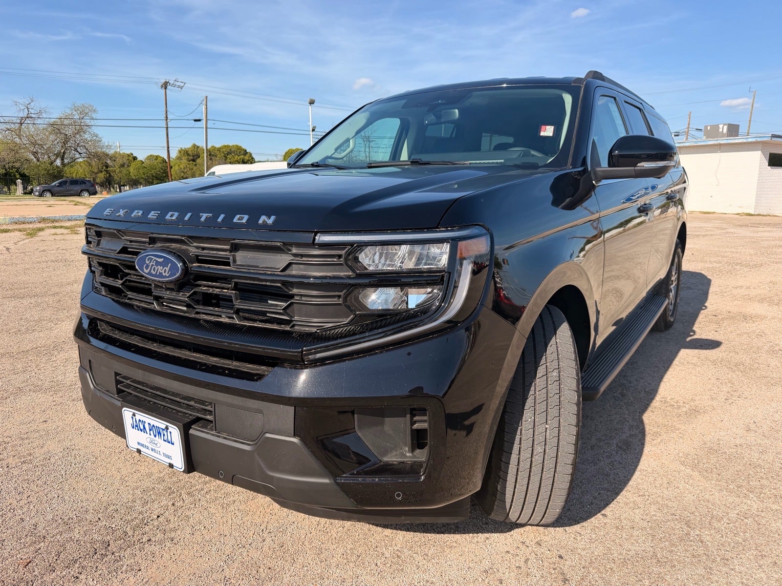 2026 Ford Expedition MAX Active
