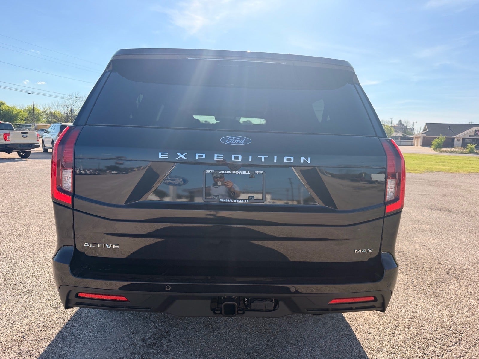 2026 Ford Expedition MAX Active