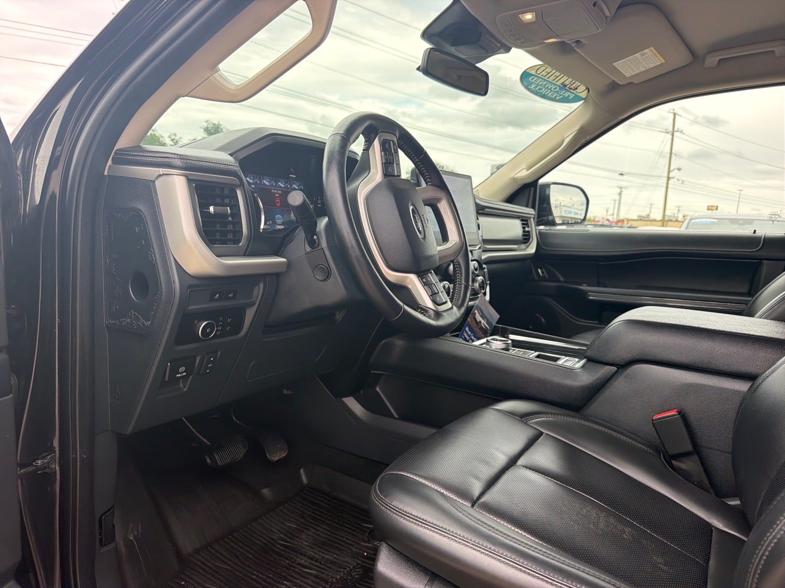 2024 Ford Expedition MAX XLT