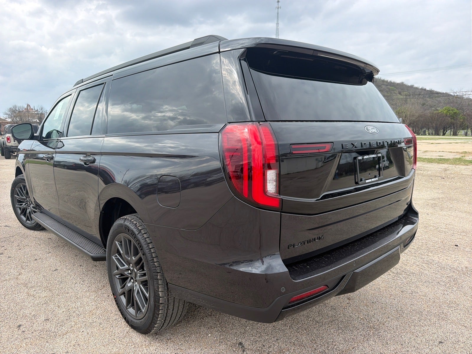 2026 Ford Expedition MAX Platinum