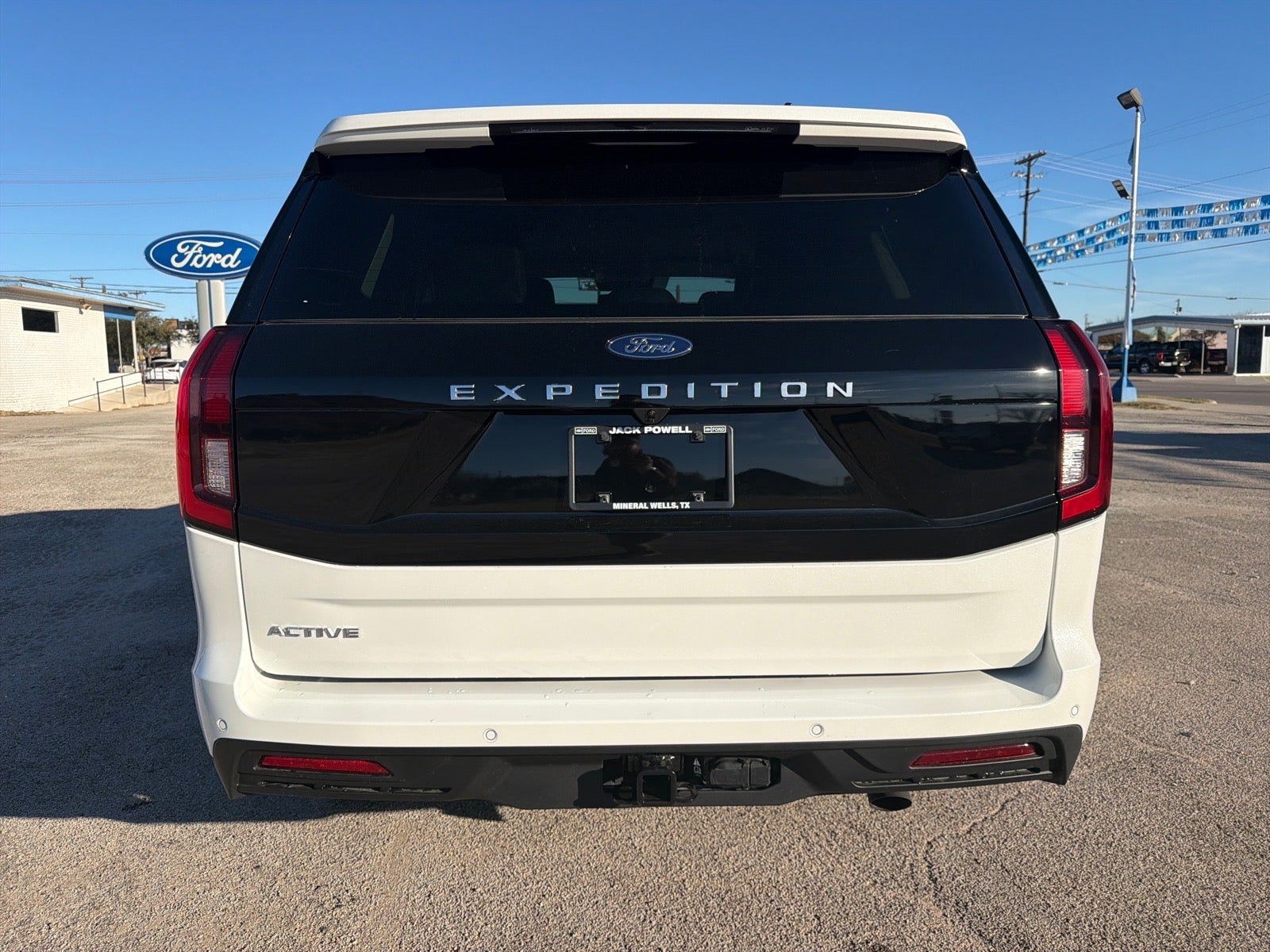 2026 Ford Expedition Active