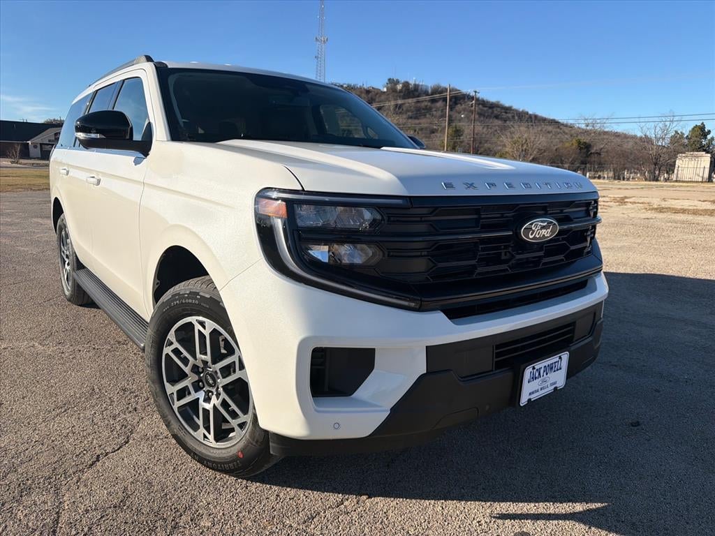 2026 Ford Expedition Active