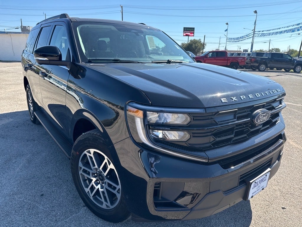 2025 Ford Expedition Active
