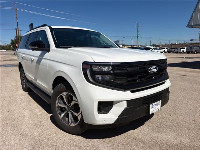 2027 Ford Expedition Active