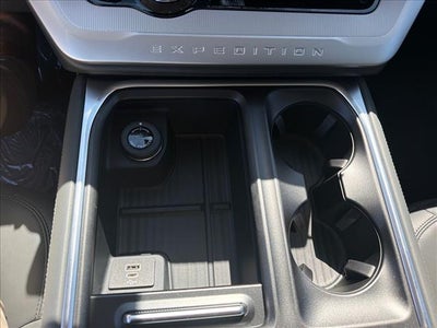 2027 Ford Expedition Active