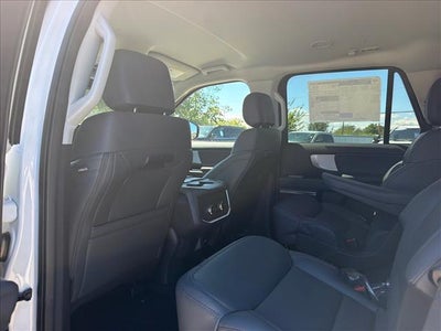 2027 Ford Expedition Active