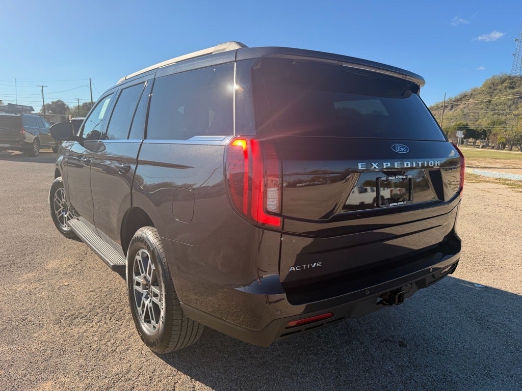 2025 Ford Expedition Active