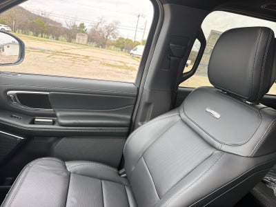 2026 Ford Expedition Platinum