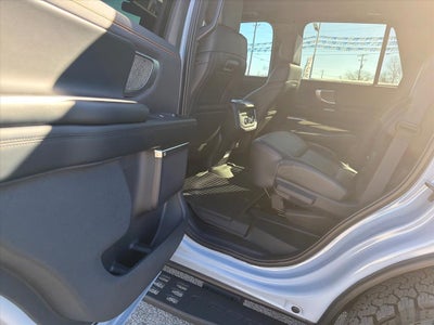 2025 Ford Expedition Tremor