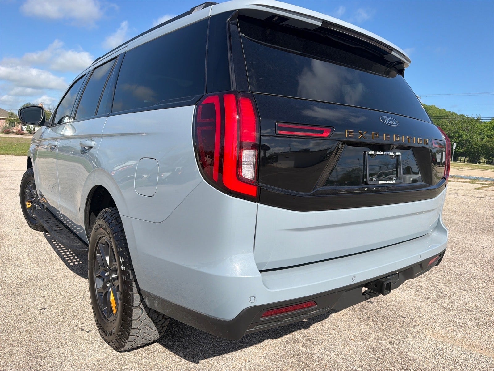 2026 Ford Expedition Tremor