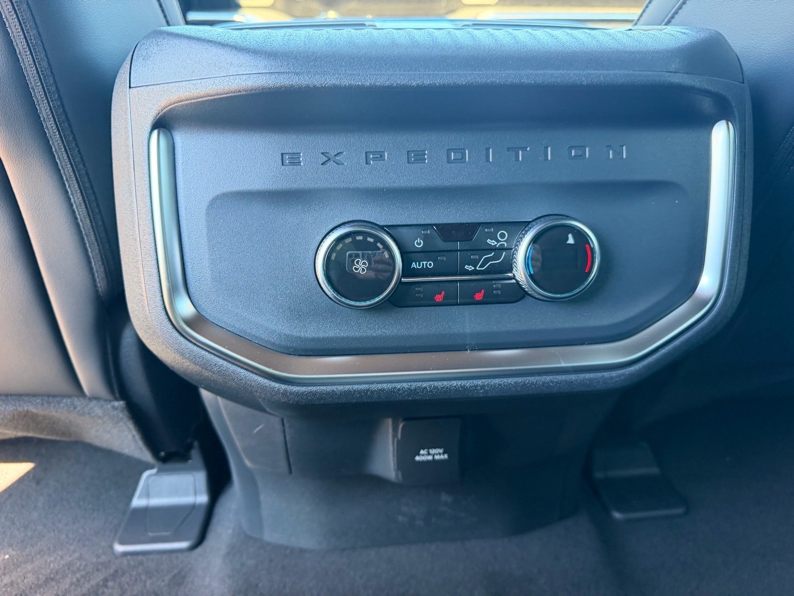 2027 Ford Expedition Tremor
