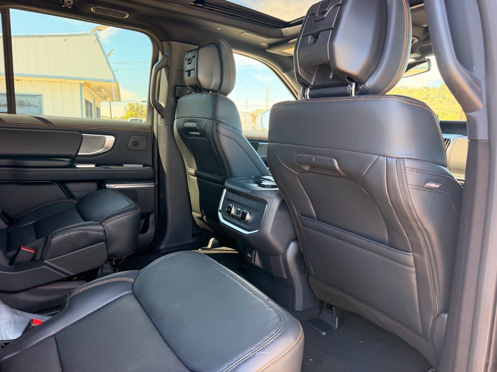 2027 Ford Expedition Tremor