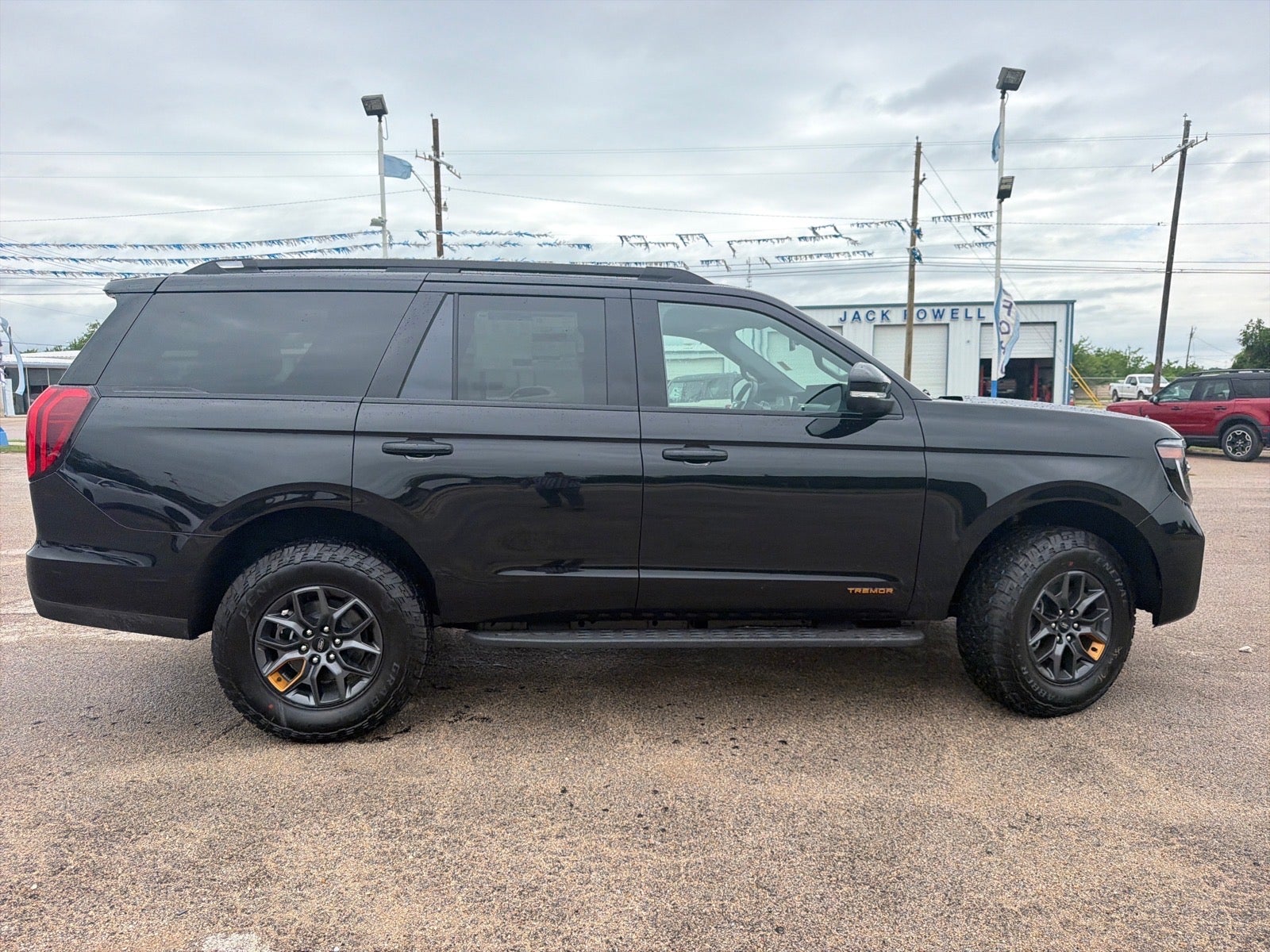 2026 Ford Expedition Tremor