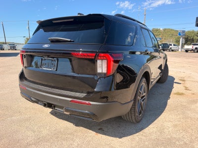 2027 Ford Explorer ST-Line