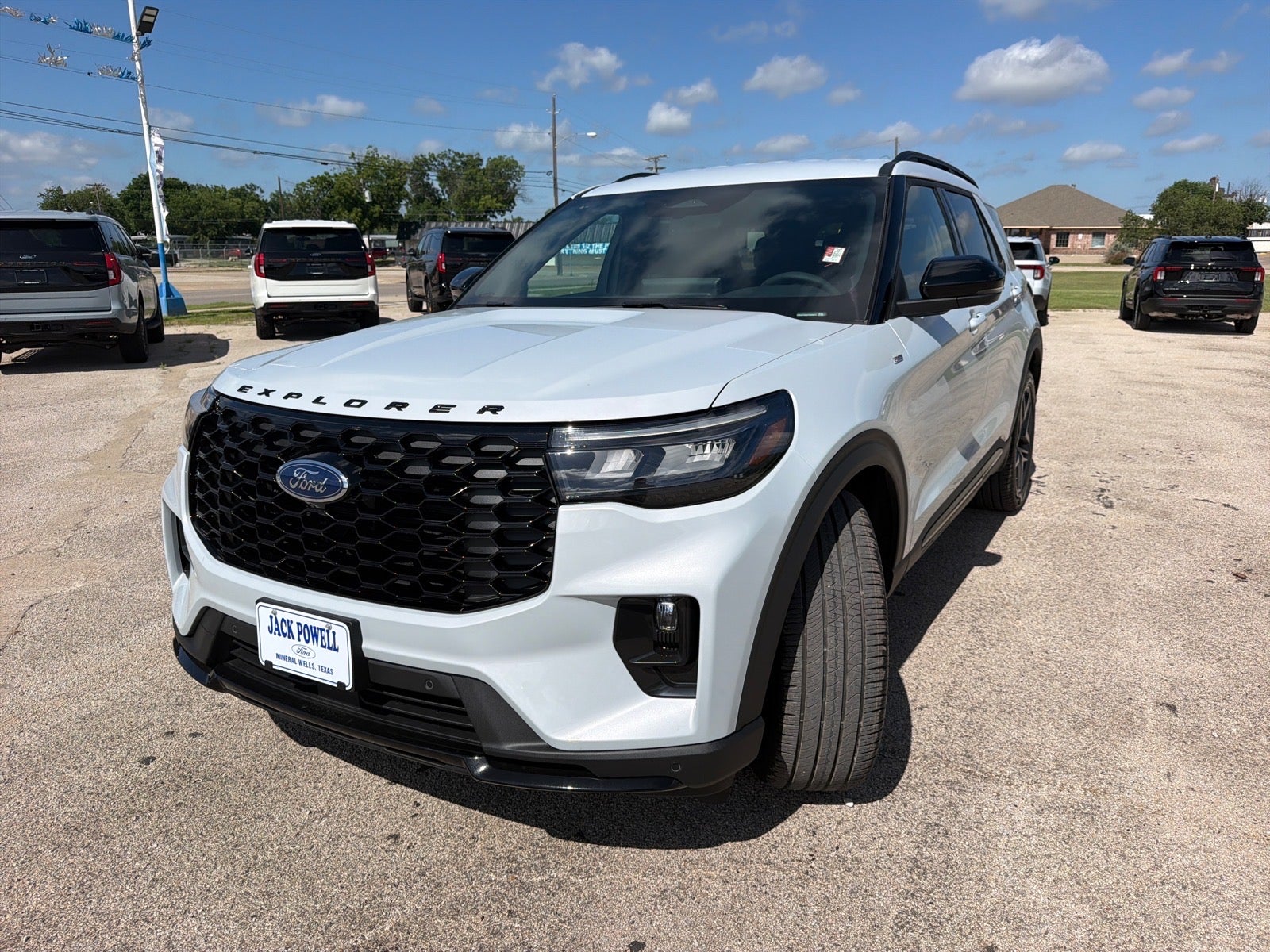 2026 Ford Explorer ST-Line