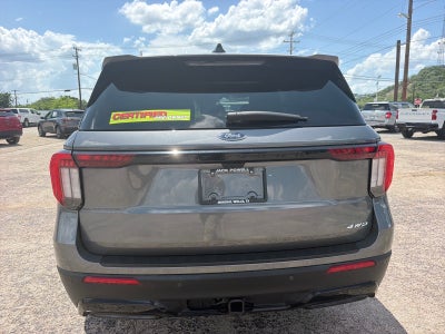2025 Ford Explorer ST-Line