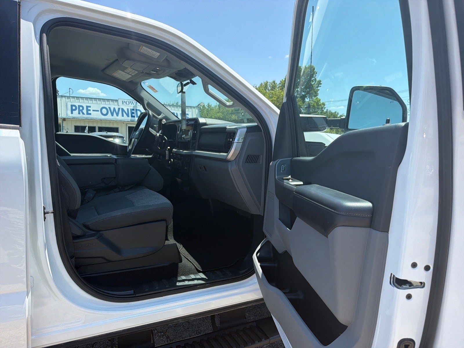 2025 Ford F-250 Super Duty XLT