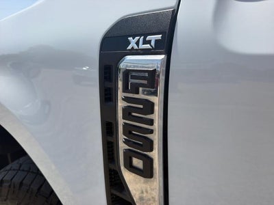 2025 Ford F-250 Super Duty XLT