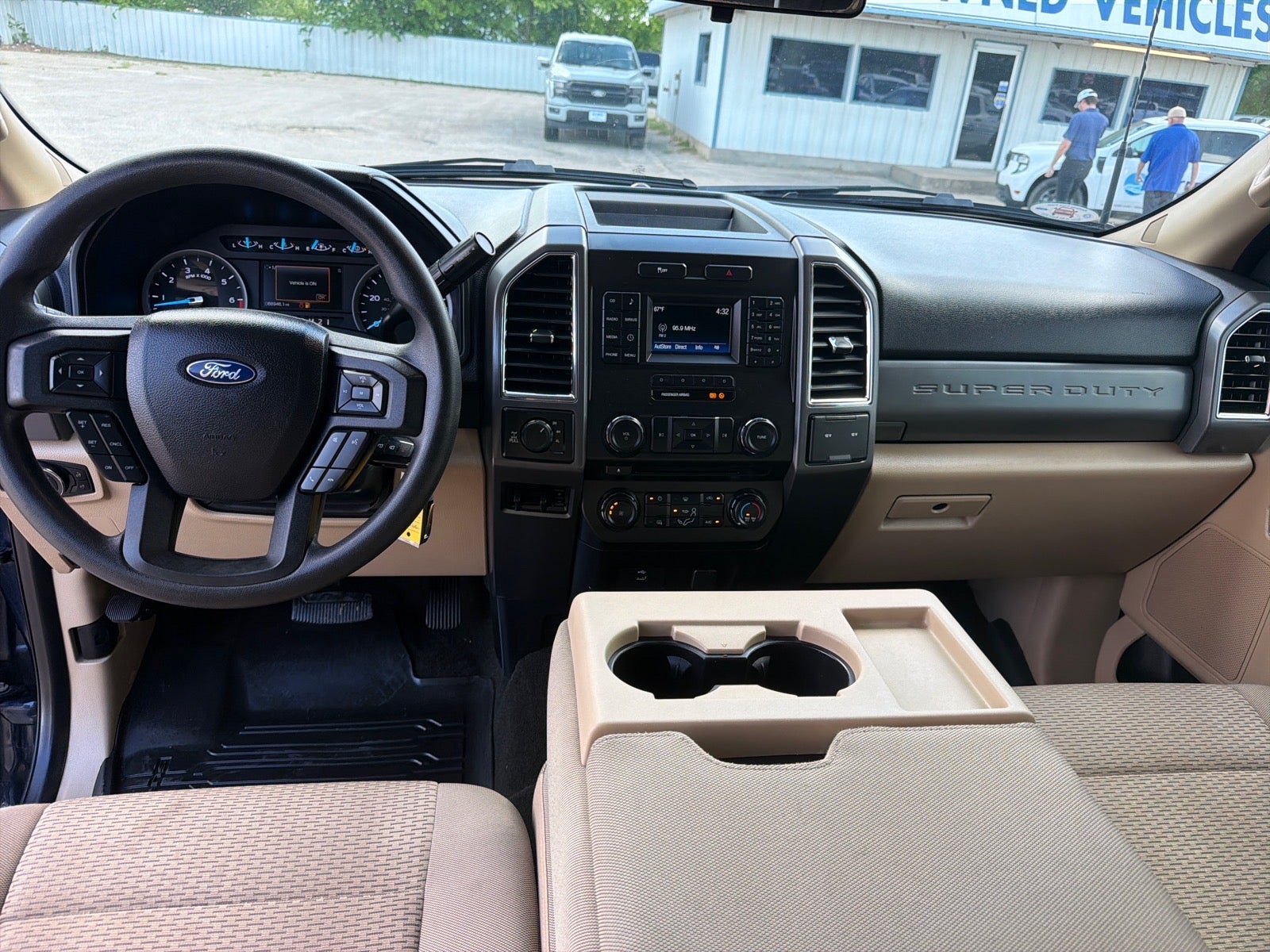 2017 Ford F-250 Super Duty XLT