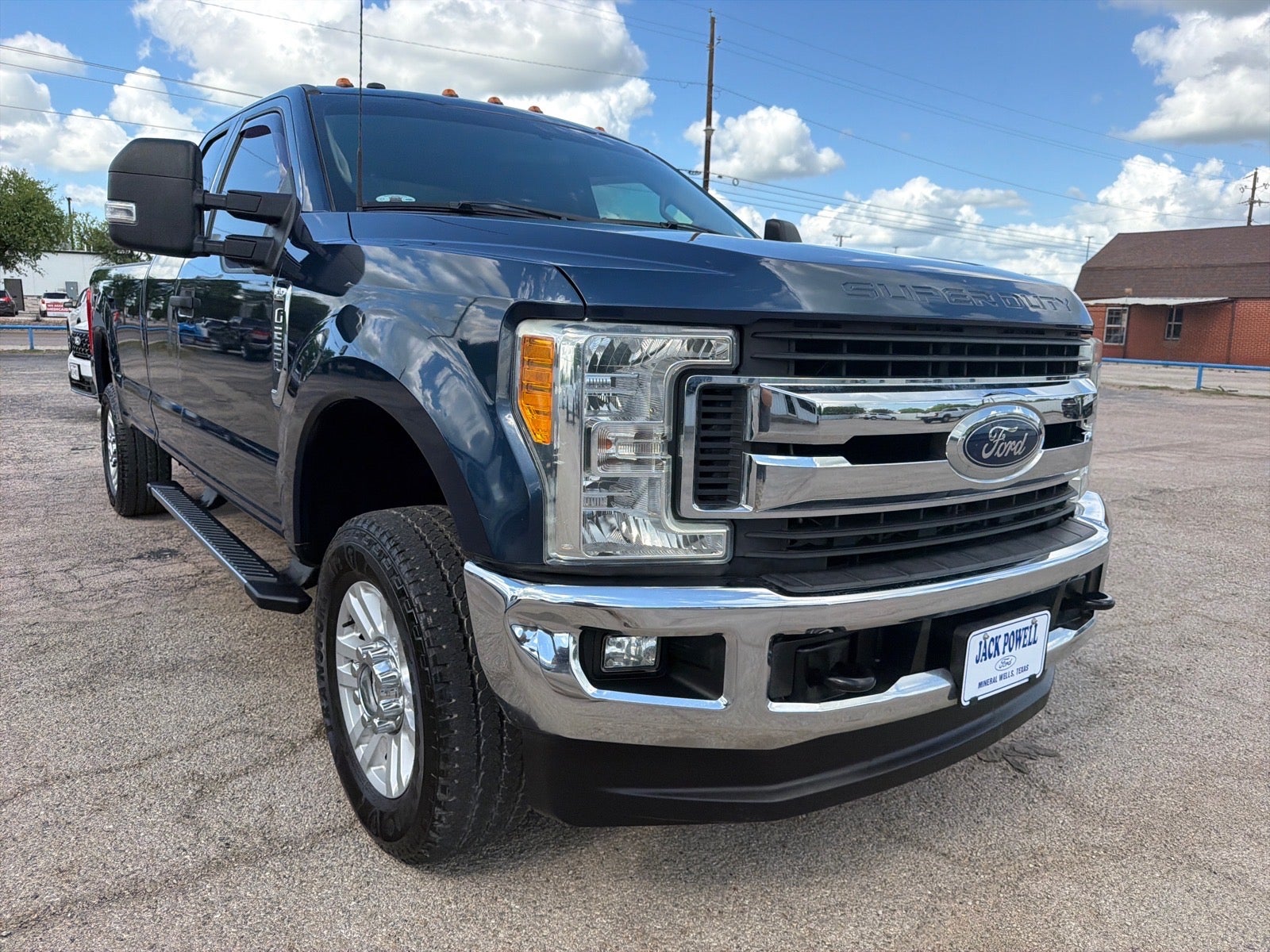 2017 Ford F-250 Super Duty XLT