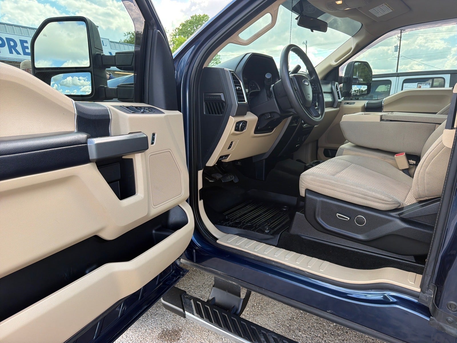2017 Ford F-250 Super Duty XLT