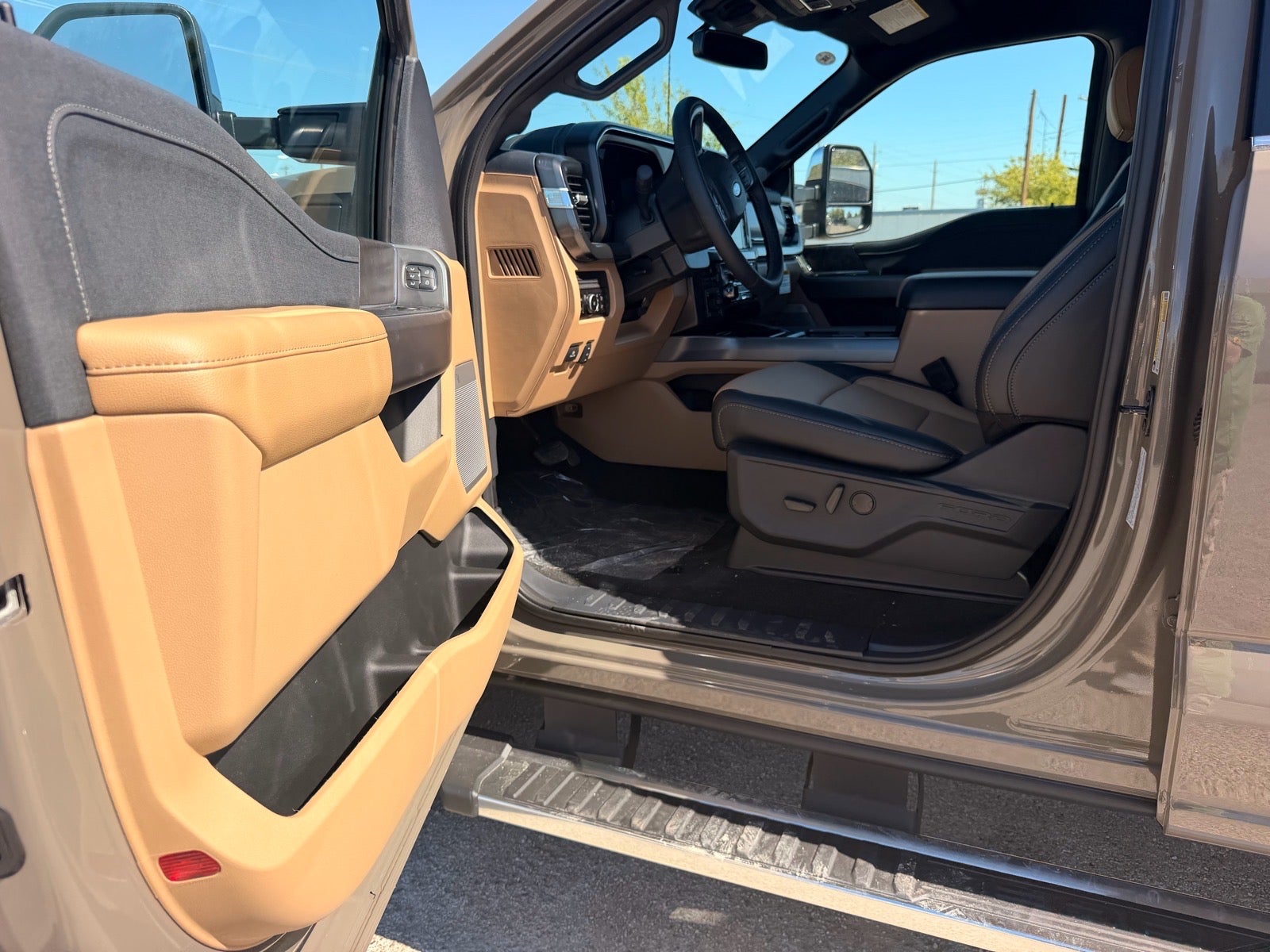 2027 Ford F-250 Super Duty Lariat