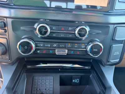 2027 Ford F-250 Super Duty Lariat