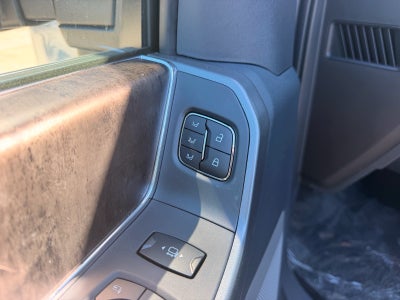 2027 Ford F-250 Super Duty Lariat