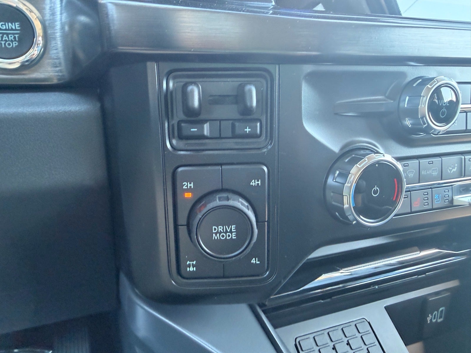2027 Ford F-250 Super Duty Lariat