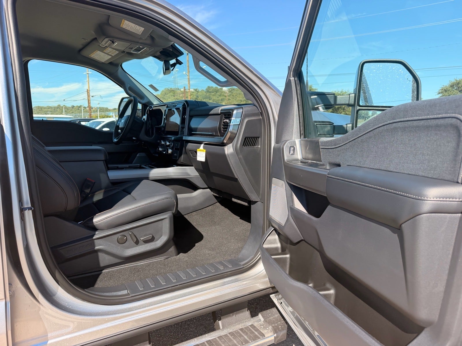 2027 Ford F-250 Super Duty Lariat