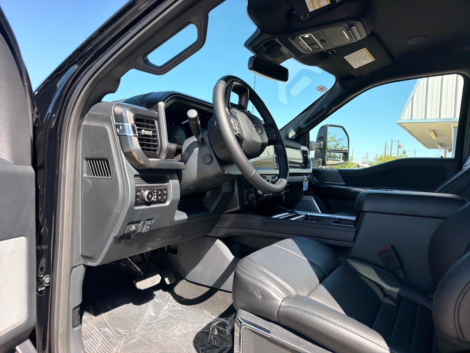 2027 Ford F-250 Super Duty Platinum