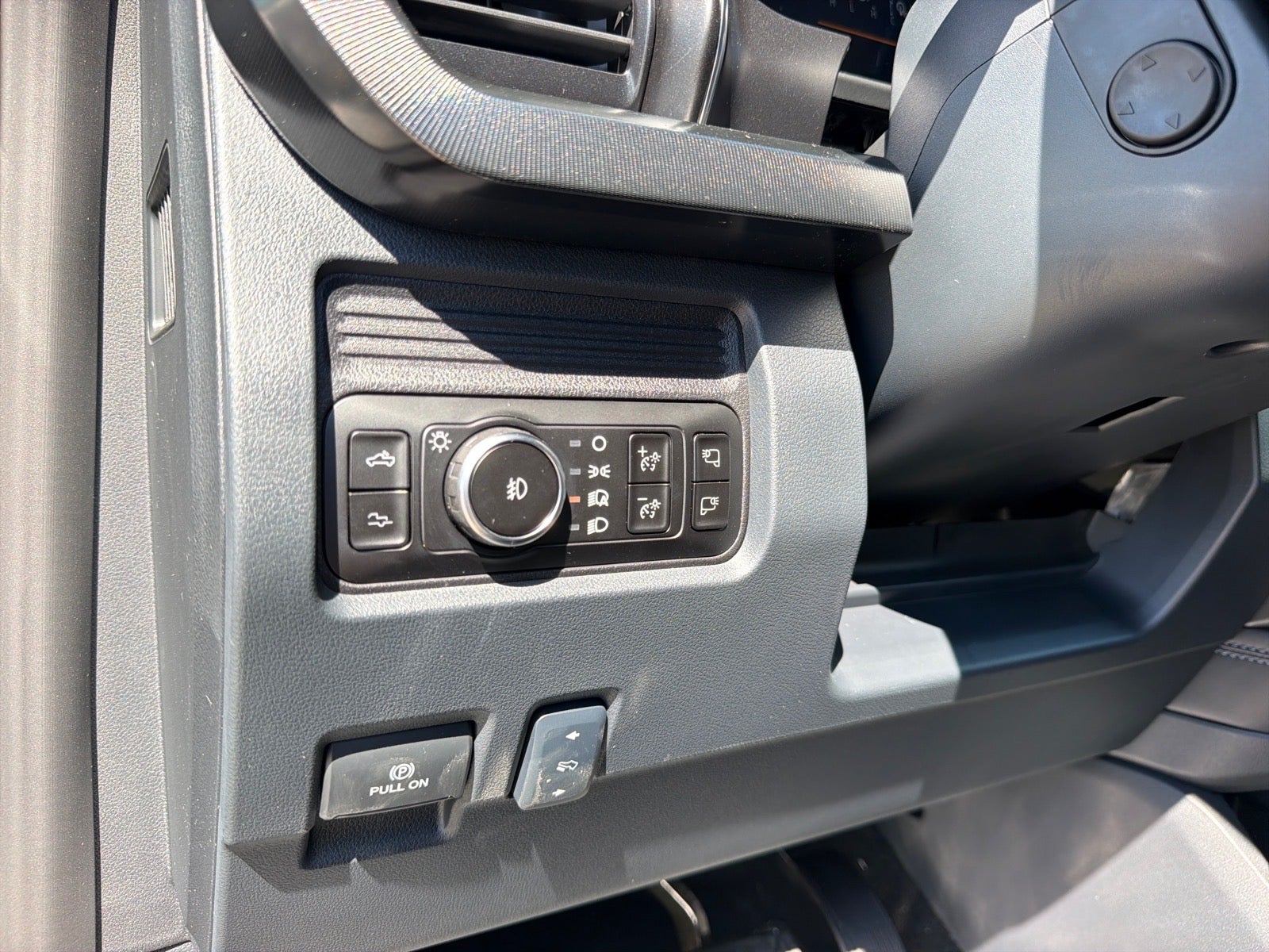 2027 Ford F-250 Super Duty Platinum