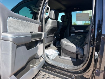 2027 Ford F-250 Super Duty Platinum