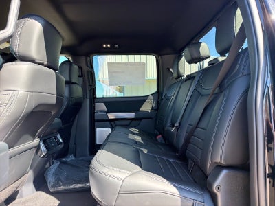 2027 Ford F-250 Super Duty Platinum