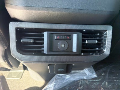 2027 Ford F-250 Super Duty Platinum