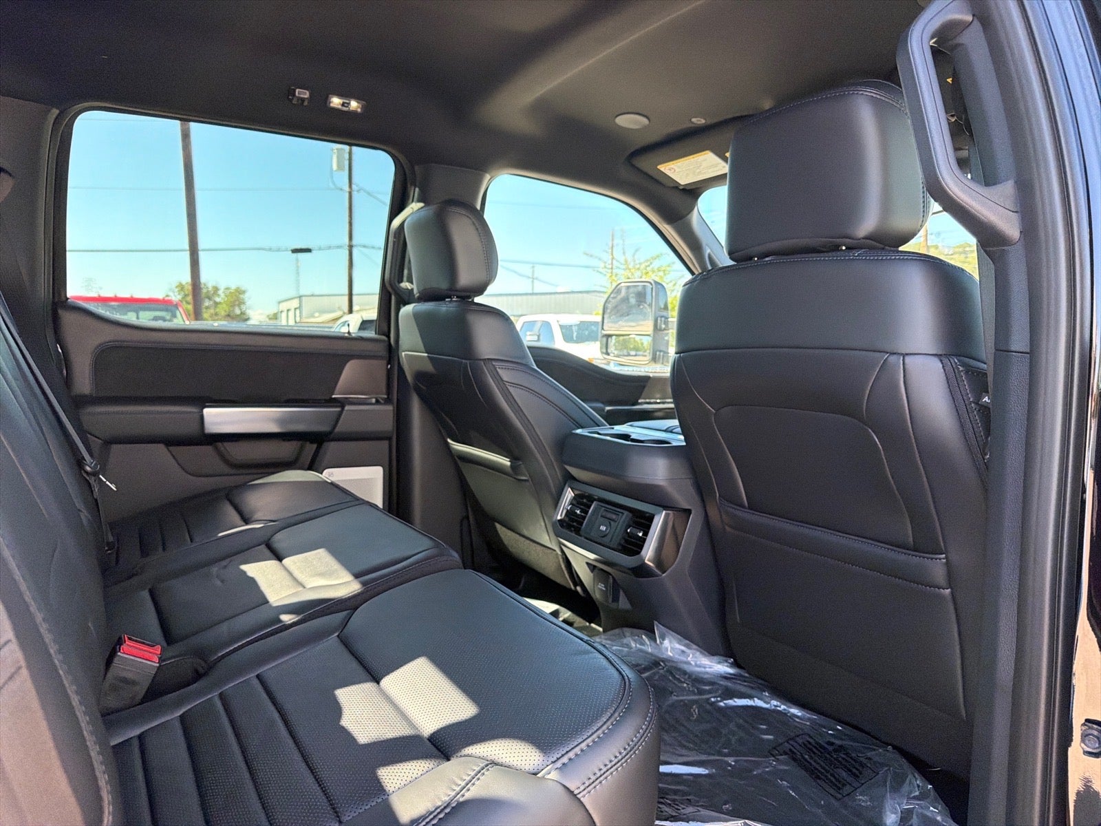 2027 Ford F-250 Super Duty Platinum