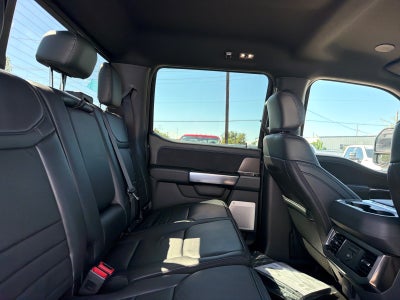 2027 Ford F-250 Super Duty Platinum
