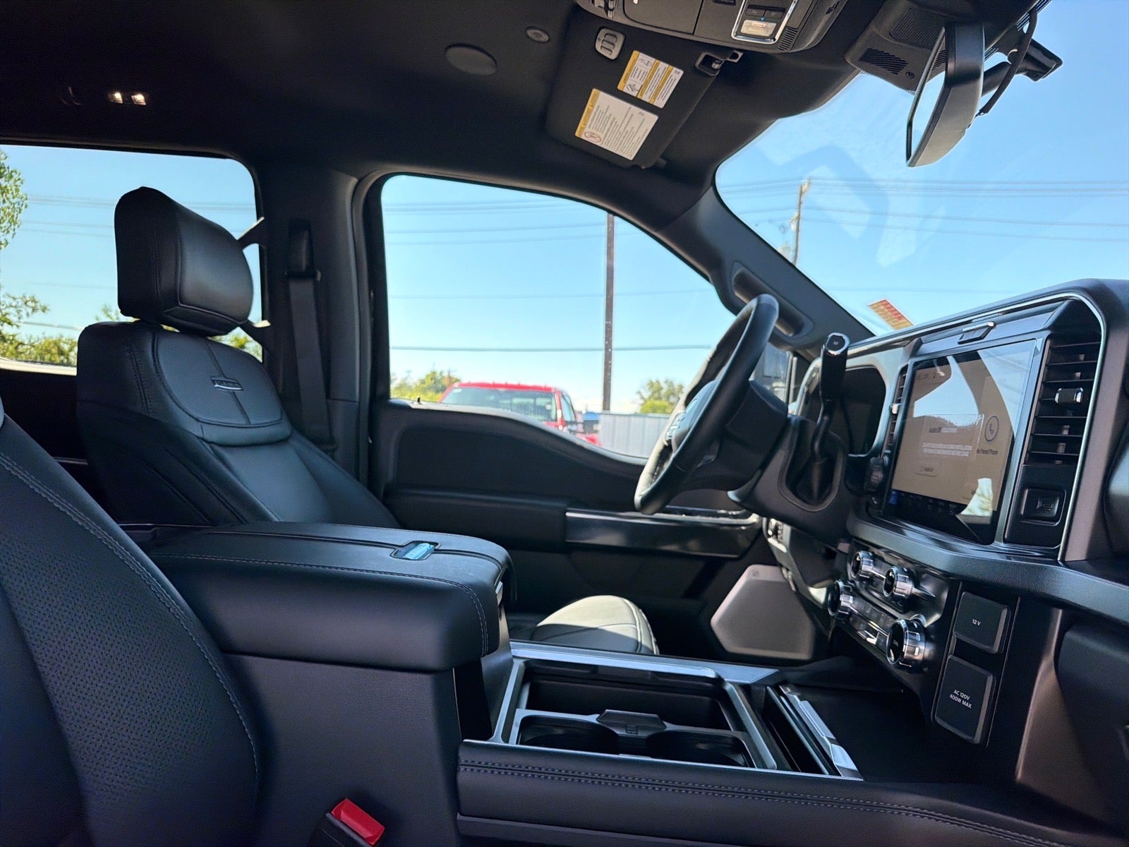 2027 Ford F-250 Super Duty Platinum