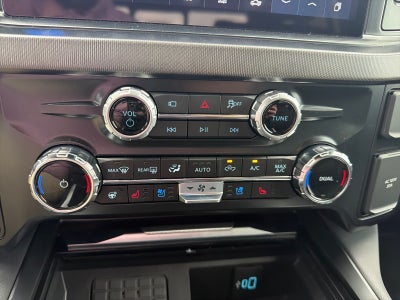 2026 Ford F-250 Super Duty Platinum