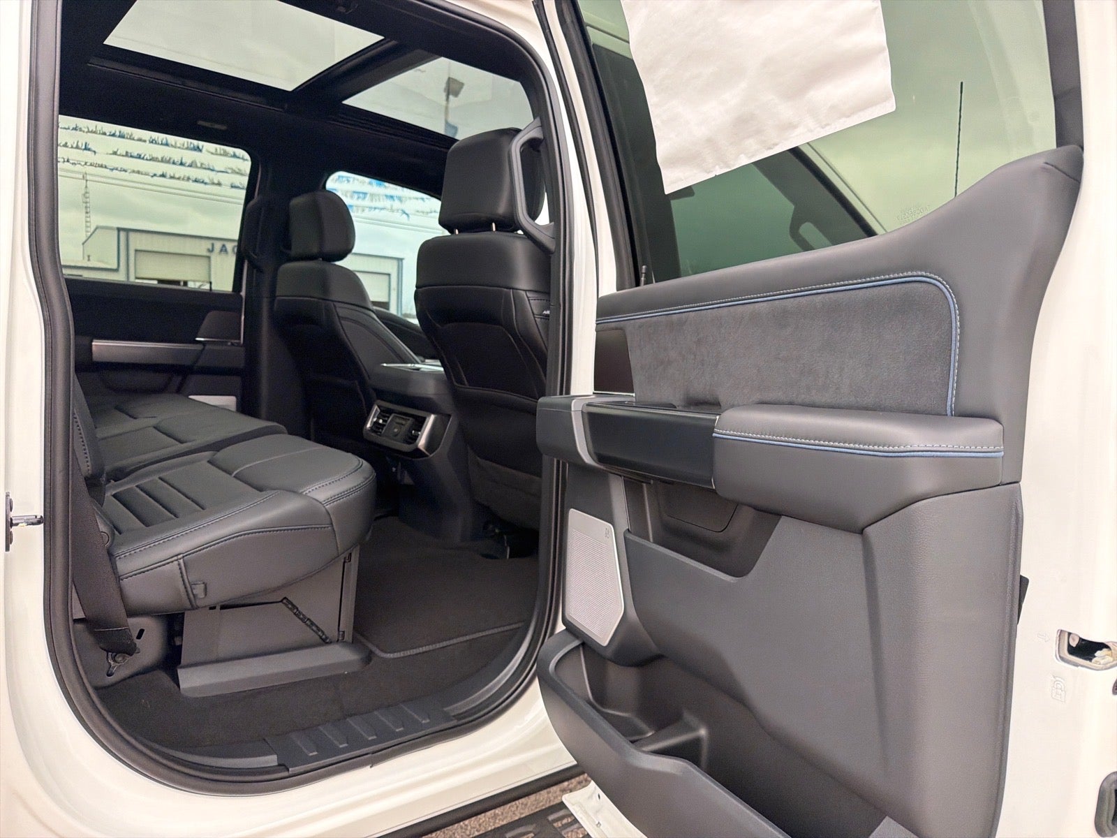 2026 Ford F-250 Super Duty Platinum