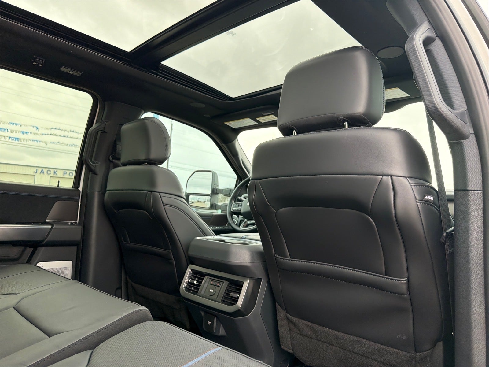 2026 Ford F-250 Super Duty Platinum