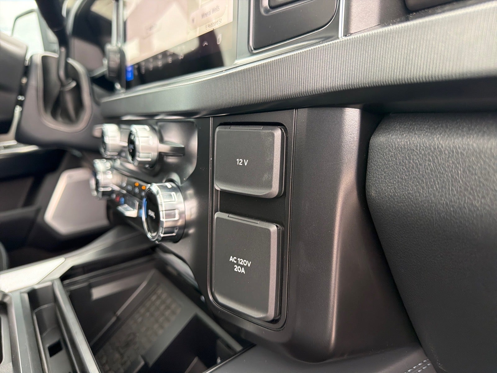 2026 Ford F-250 Super Duty Platinum