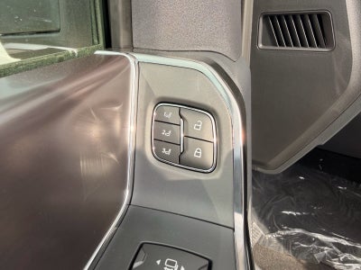 2027 Ford F-250 Super Duty Platinum