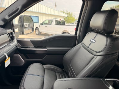2027 Ford F-250 Super Duty Platinum